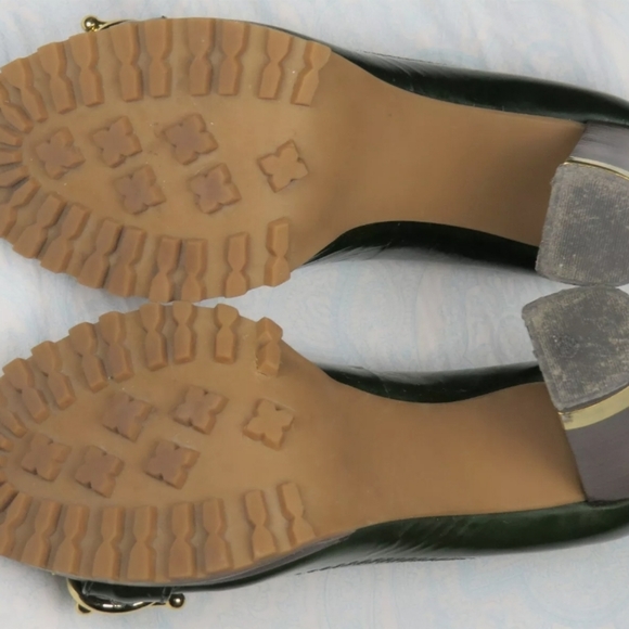 Heels - Picture 7 of 8